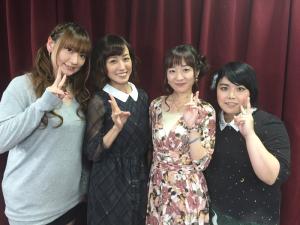第1回は石井(左から3人目)が勝利
