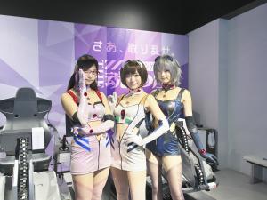ＶＲ体験をしたエヴァンゲリオンレースクイーン。