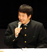 パネリストとして参加した斎藤佑樹（撮影・河南真一）