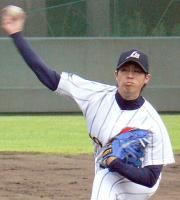 2回無失点と好投した明大・野村