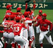 2年ぶりの都市対抗出場を決めたJR九州ナイン(撮影:前田泰子)