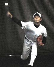 東北福祉大期待の1年生右腕・中根は初白星へ、入念な調整