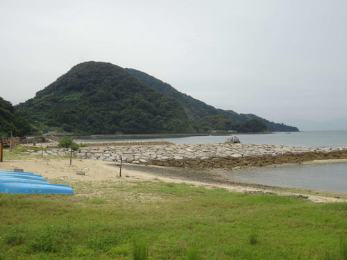 西本の故郷・興居島