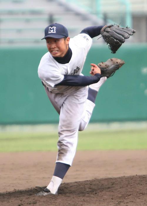 ０７年６月、高校野球地区大会で登板した札幌南のエース寺田