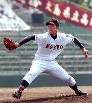 5回を投げ被安打5失点1と好投した広陵先発の森宗(撮影・倉掛優一)