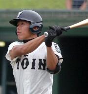 4回裏2死一、三塁、浅村は左越え3点本塁打を放つ(撮影・奥田泰也)