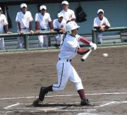 八戸聖ウルスラ学院は１回表１死三塁から３番松橋が右前打し１点先制