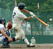 ９回裏秋田南２死一、二塁、５番加藤が右中間にサヨナラ二塁打を放つ