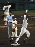 横浜が不振の主砲復活で勝利／夏の甲子園