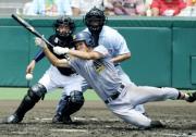 青森山田が１点差逃げ切る／夏の甲子園