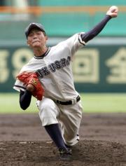 先発し力投する福井商・竹沢佳(共同)