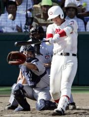 智弁和歌山が８回に３発11点／夏の甲子園