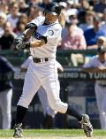 イチロー初回左前打であっさり９戦連続Ｈ