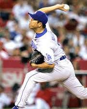 エンゼルス戦で力投するドジャース黒田(共同)