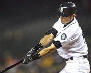 エンゼルス戦の１回、遊ゴロに倒れたマリナーズ・イチロー（共同）