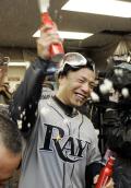 岩村「また勝ってシャンパンファイト」 - ＭＬＢプレーオフ