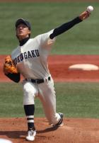 駒大打線を2点に抑えて完投勝利の国学院大・柿田(撮影・丹羽敏通)