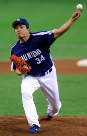 ７回１失点の好投を見せた山本昌（撮影・水谷安孝）