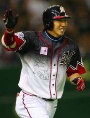 右翼越えの5号を放った大松