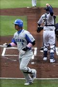 西武中島“オカン”に２ランプレゼント - 野球ニュース
