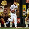 楽天長谷部「雨男」デビュー戦４球で中止 - 野球ニュース