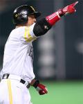松中300号も通過点、更なる向上求める - 野球ニュース