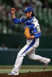 【西武-ヤクルト】完投で5勝目を挙げた涌井(撮影・中村誠慈)