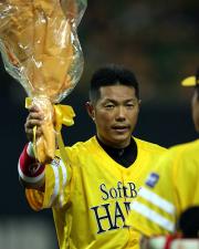 【ソフトバンク-オリックス】小久保が3000塁打達成(撮影・藤尾明華)