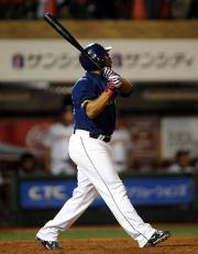 【楽天-オリックス】5回ローズが満塁本塁打を放つ(撮影・柴田隆二)