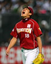 【日本ハム－楽天】完投勝利を飾った楽天田中（撮影・野上伸悟）