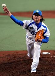 力投する西武涌井(撮影・栗山尚久)