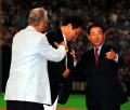 中日山本昌に名球会ブレザー