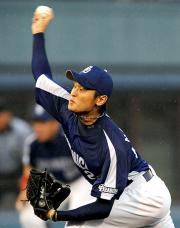 中日先発の中田(撮影・山崎哲司)