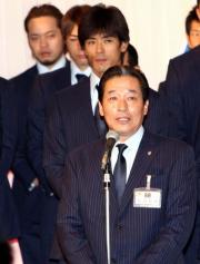 優勝祝賀会であいさつする梨田監督(撮影・黒川智章)