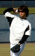 千葉・鎌ケ谷で自主トレ中のダルビッシュ(撮影・村上秀明)