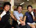小関公開スパーで世界王者富樫と打ち合う