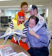 本社へ乱入した大阪プロのえべっさんとタダスケ、小峠篤司