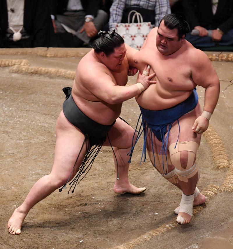 www.nikkansports.com/battle/sumo/news/img/bt-goeidoP20160926mt-ogp_0.jpg