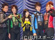 左から海老沢健次、碓井将大、逢沢りな、片岡信和、古原靖久