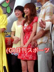 中川翔子(右)と北乃きい(撮影・柴田寛人)