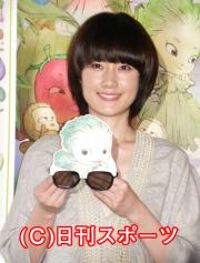 原田知世はキャラクター付き３Ｄメガネで映画をＰＲ（撮影・今西孝江）
