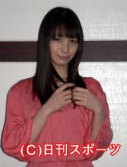 上映会舞台あいさつに出席した広瀬麻百合(撮影・小谷野俊哉)