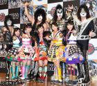 特別参戦が決まったももいろクローバーZとKISS(撮影・下田雄一)