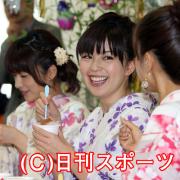 中野美奈子アナ（中央）生野アナ（左）加藤アナ（撮影・鹿野芳博）