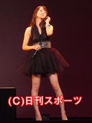 新曲を初披露した鈴木亜美(撮影・近藤由美子)