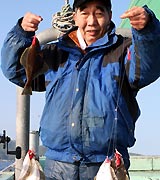 日司沖で好調にソウハチを釣った山科さん