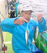 アジがダブルヒットで躍り上がる!