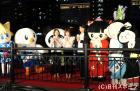 東京ホタルのオープニングイベントに出席した、左から佐藤真海さん、持田香織、柴田亜衣さん（撮影・三須一紀）