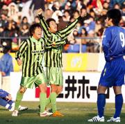 【広島皆実－鹿児島城西】初優勝を決めて広島皆実イレブン（共同）