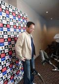 岡ちゃん欧州から帰国「格が違ってきた」 - サッカー日本代表ニュース
